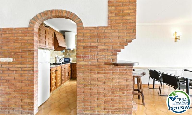 Foto 062ced46-db5d-4416-82aa-df35c355628a. Apartament a calle joan margarit 28 2 b 28 a Puig Rom-Canyelles-Almadrava Roses