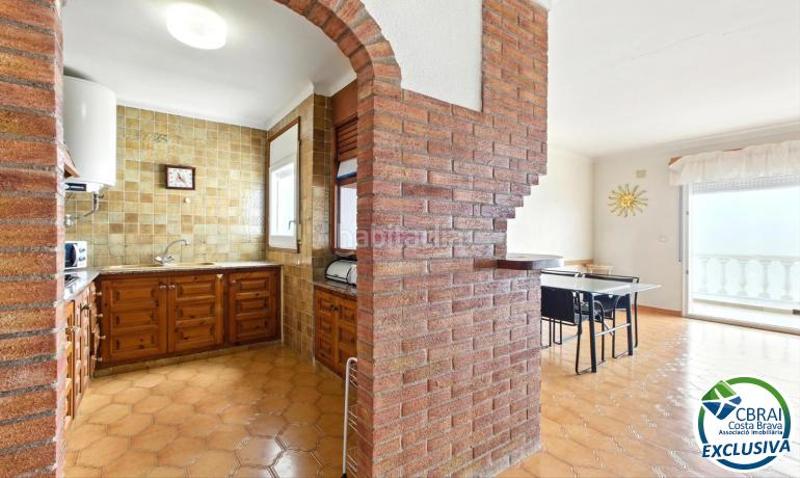 Foto 1e604b04-8659-49f4-a35c-efd09d935bf3. Apartament a calle joan margarit 28 2 b 28 a Puig Rom-Canyelles-Almadrava Roses