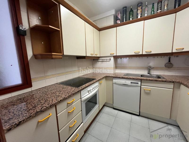 Foto 15112b0a-dbb6-45b3-8d45-a3d63d49c748. Apartament a carrer puig rom a Centre Roses