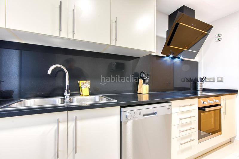 Foto 7995edeb-19bb-4e88-bc35-671032e9af2b. Piccolo appartamento in ramon y cajal 89 89 in Centre Roses