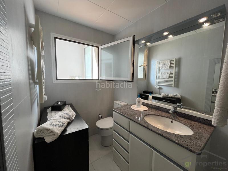 Foto 6a9c496e-cf49-4aa6-a44a-c6215bf50f57. Appartement in calle joan lluis vives 10 in Puig Rom-Canyelles-Almadrava Roses