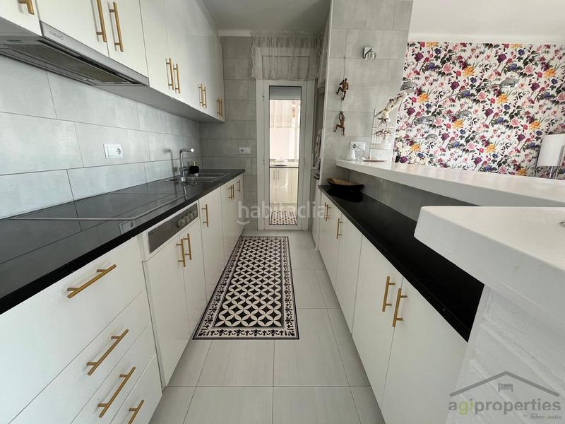 Foto 8cf2615e-f4b8-4e3e-8e89-486896d81e09. Appartement in calle joan lluis vives 10 in Puig Rom-Canyelles-Almadrava Roses