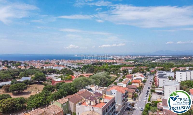 Foto 444e80ac-a72f-4d23-8c09-67f4455aadb6. Piccolo appartamento in carrer viena 28 2 i 28 in Roses