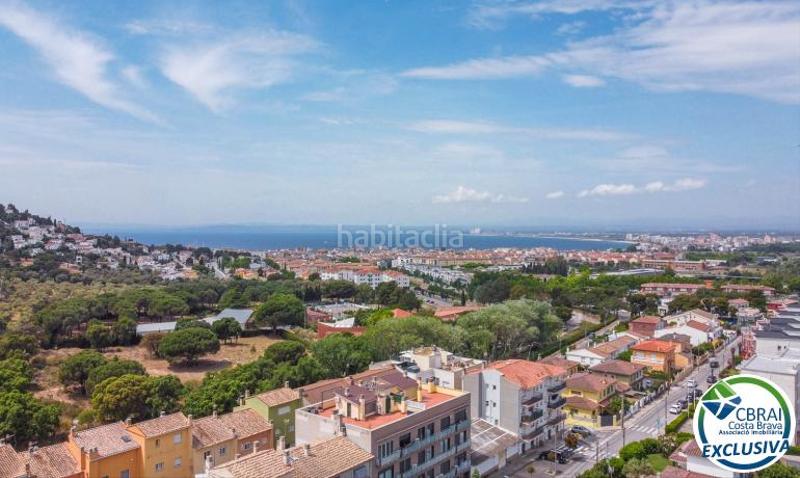 Foto f7d817f3-ad62-49e4-8dfe-7dc9398a6a24. Piccolo appartamento in carrer viena 28 2 i 28 in Roses