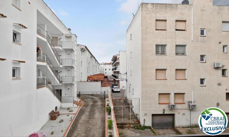 Foto 939eebad-28c8-476a-868f-81c46581da67. Appartement in calle poblat tãpic s/n 1 b22 0 in Empuriabrava