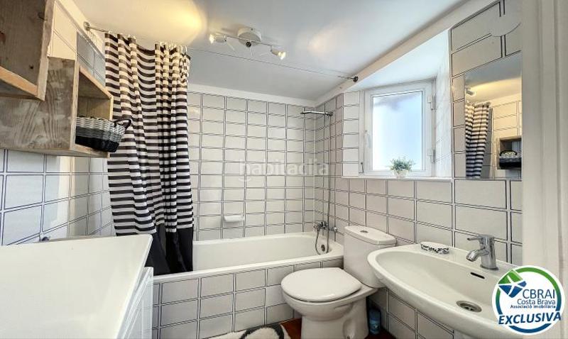 Foto b915726b-262e-4aee-8bcc-fd5382eee5fe. Apartamento en avenida del canal 19 3 1 19 apartamento en venta girona en Empuriabrava