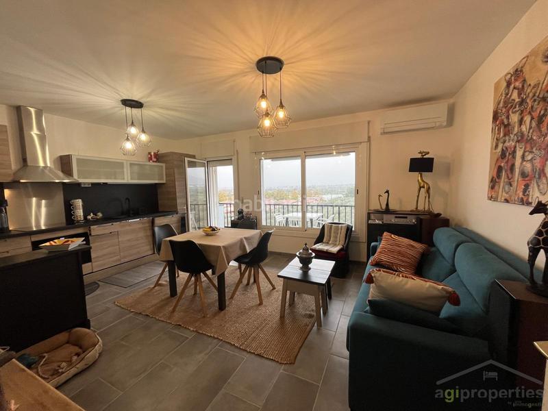 Foto 158b0c69-2c5c-4da1-a0a9-5d80f192658c. Appartement in carrer londres in Els Grecs-Mas Oliva Roses