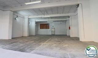 Local Comercial a Avenida salvador dali 56 0 56. Local comercial en venta en figueres girona