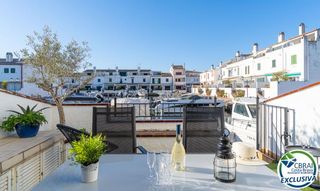 Casa a Calle port currican 49 49. Casa en venta en empuriabrava girona