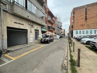 Parking voiture à Carrer, valencia, 20  20. Parking en venta en roses girona