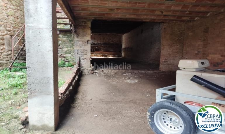 Foto e5f2ab59-ffb0-4c99-9838-a248e4aea4d2. Casa a carrer castello 5 5 a Peralada