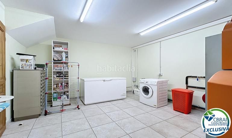 Foto 2d8492f4-fe32-42d3-8eca-879d99bbd0a6. Casa en calle xaloc - els olivars 8 8 casa en venta girona en Pau