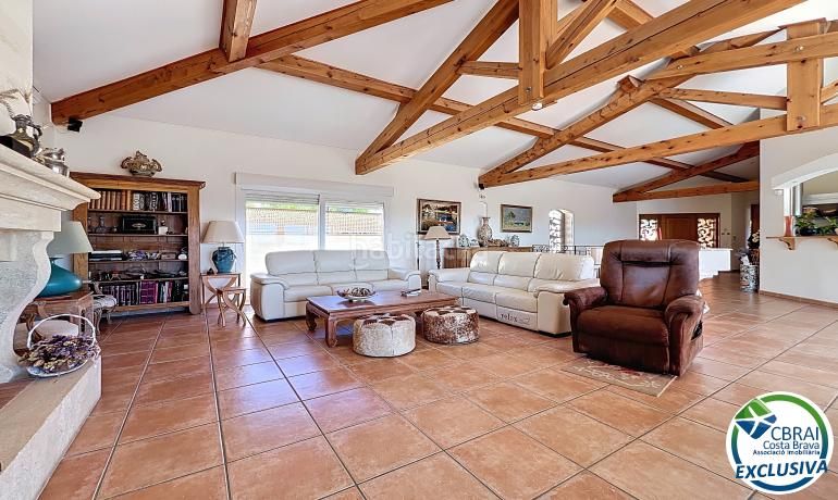 Foto 39b1949a-a32c-48fe-bb17-73e6d6116c25. Casa en calle xaloc - els olivars 8 8 casa en venta girona en Pau