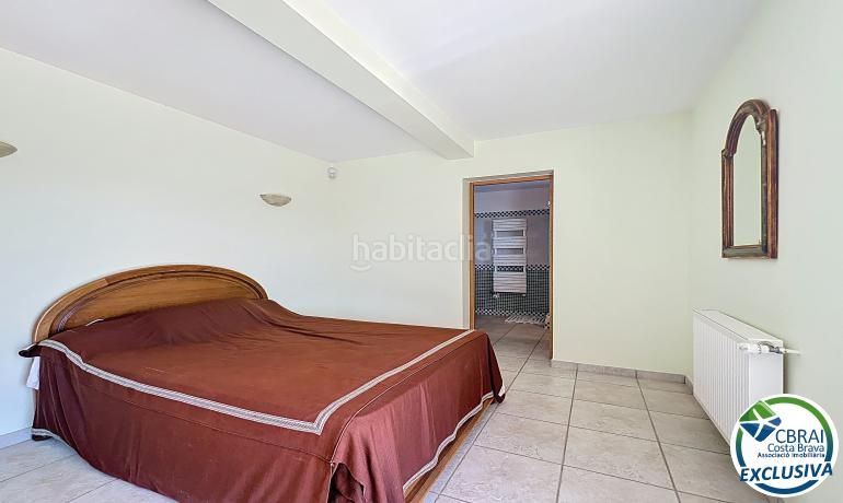 Foto 51e63591-83ea-49b7-99fc-d5c0bb34e99e. Casa en calle xaloc - els olivars 8 8 casa en venta girona en Pau