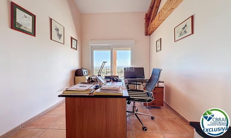 Foto af8266b5-5ce6-43c9-a98f-9ef589772dbe. Casa en calle xaloc - els olivars 8 8 casa en venta girona en Pau