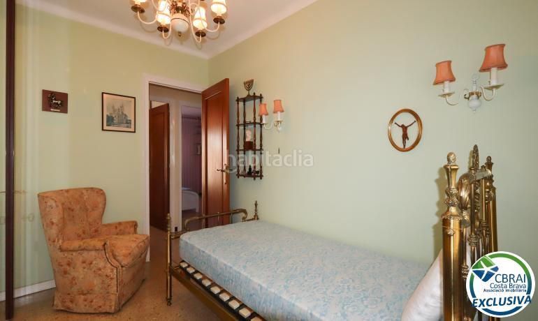Foto 27fe2dc8-9e0d-4f9a-80ae-7104fd019f8b. Apartament amb calefacció a Creu de la Mà Figueres