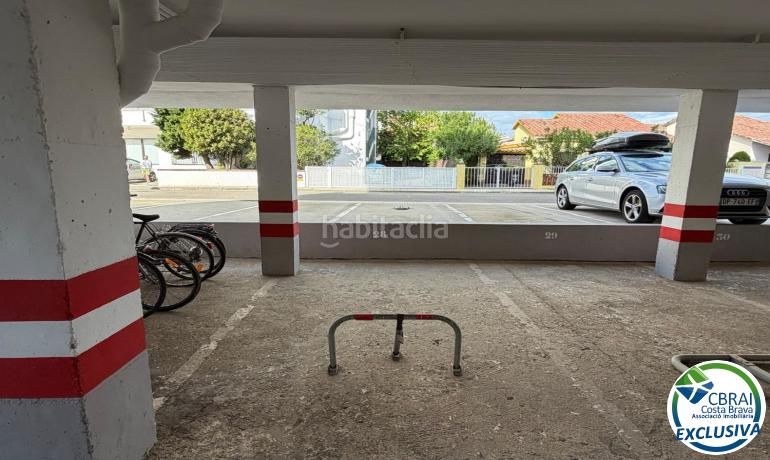 Foto 3d8d14ba-a5ae-498a-9df4-58a6f8a8652f. Aparcament cotxe a Santa Margarida Roses