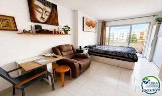 Estudio en Pasaje delta muga 6-7 3 12 6. Apartamento en venta en empuriabrava girona