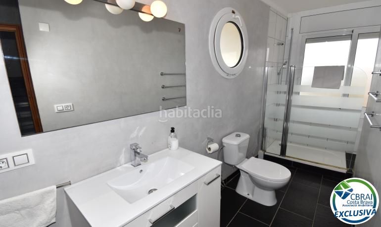 Foto b8687a56-47a1-4be1-a457-a141163db6e8. Casa a sector salins 1era linea 1 a Salins - Cavall de Mar Empuriabrava