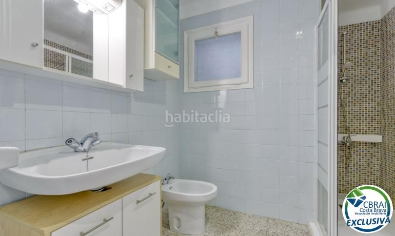 Foto ab2fcedc-4d90-4a9e-805d-b0a8a1b34b7c. Apartament a calle de cristofã²r colom 41 2 b 41 a Roses