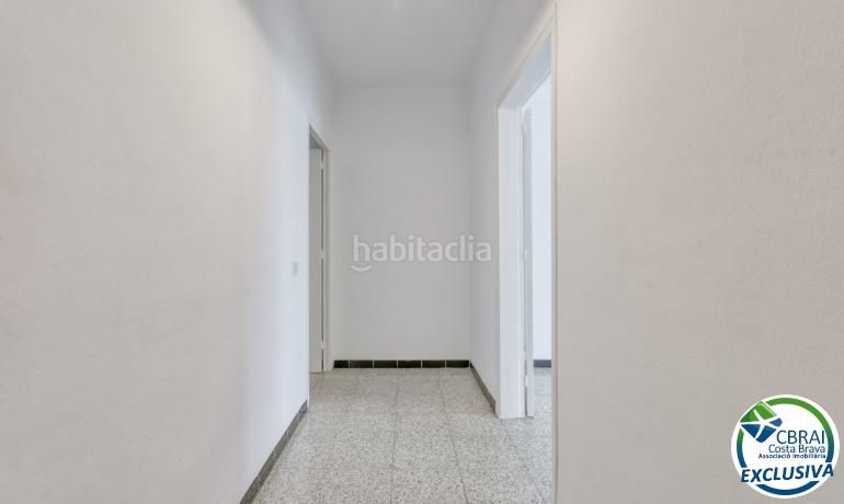 Foto d4bf85f5-6e08-4e8e-947b-1d8180dc7039. Apartament a calle de cristofã²r colom 41 2 b 41 a Roses