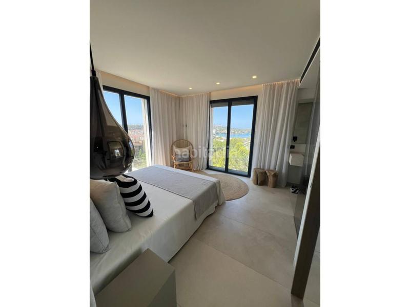 Foto 97d620db-7c13-432c-8fc7-426385e2e39e. Alquiler ático  con piscina privada y vistas al mar en santa ponça en Calvià