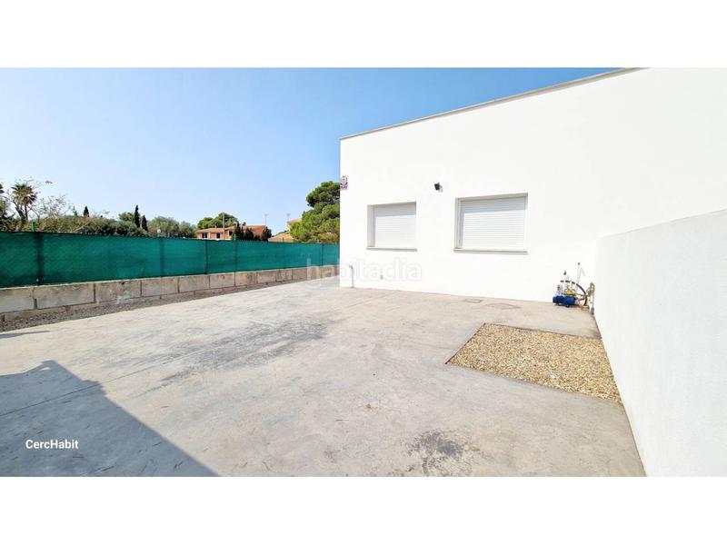Foto bd861c54-0829-493f-951e-6b76983a8e39. Casa aparellada amb calefacció aparcament piscina a Llucmajor