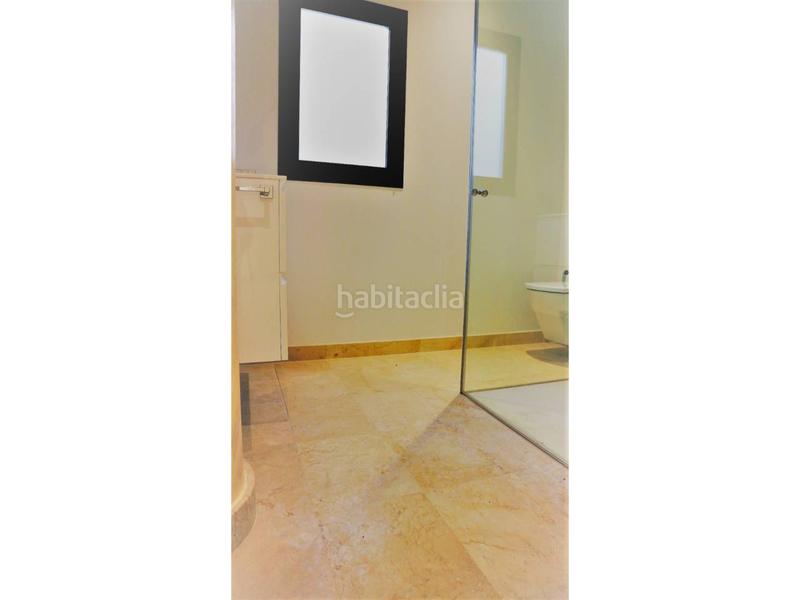 Foto 218f7181-f743-471b-8f22-14dc6d36f332. Alquiler apartamento planta baja con jardín en primera línea en Palma de Mallorca