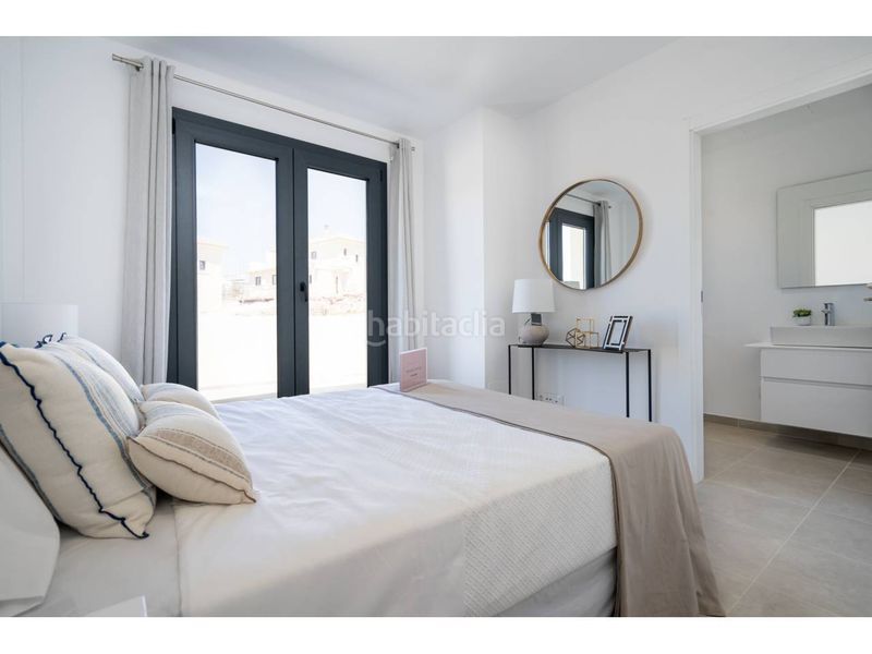Foto c9c6ba5b-2b00-444e-9477-5b5168a91c51. Casa aparellada a calle castellot 1 a Cala Magrana-Cala Anguila-Cala Mendia Manacor