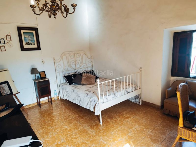 Foto 4afc6fad-7f32-47cf-bba6-cc986b2cd5b0. Casa amb aparcament a Establiments Palma de Mallorca