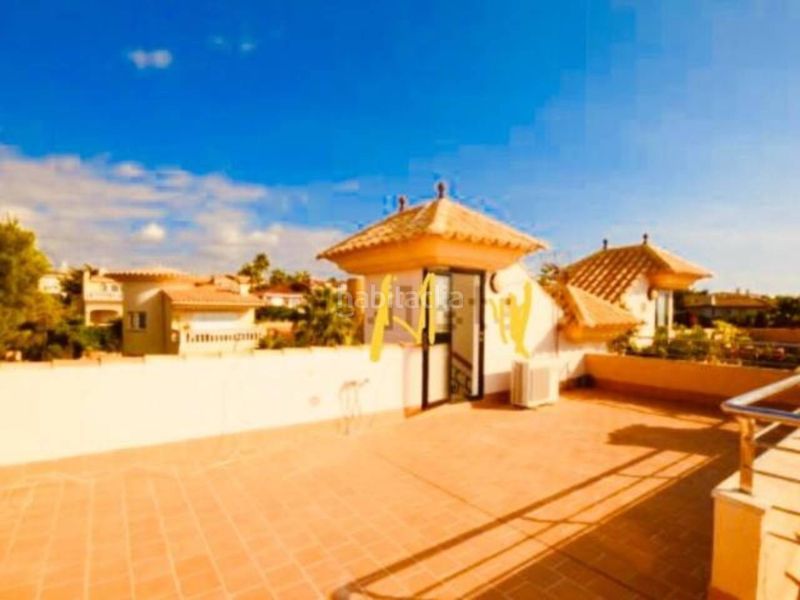 Foto 924e10a2-b203-41fb-97ba-08473b2d35b7. Alquiler casa pareada en calle de orio 5 casa en alquiler en badia blavabadia grantolleric en Llucmajor