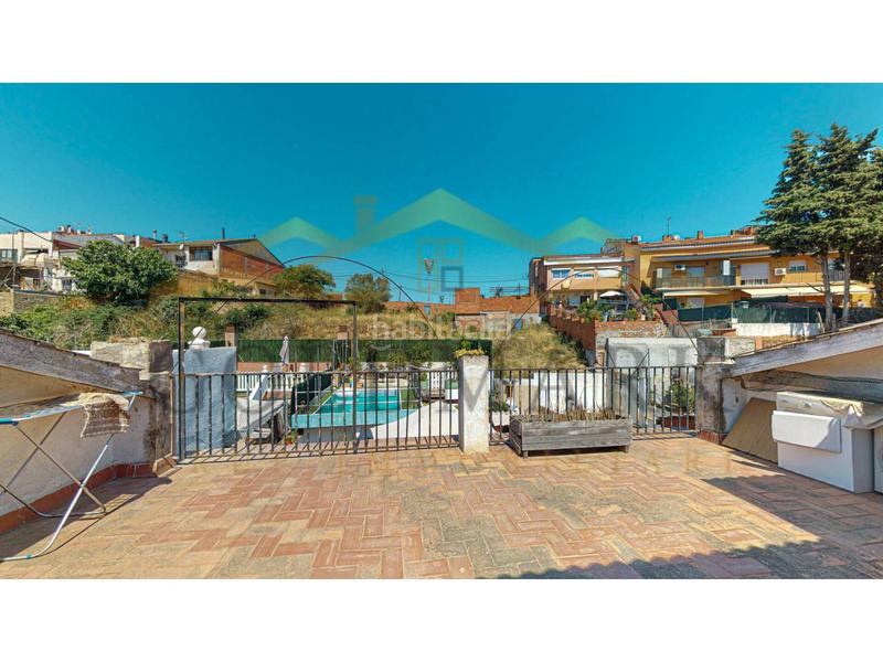 Foto f7eb6fb4-d268-4914-aabb-5ed30da1c160. Maison dans lleó 37 dans Ca n´Oriol Rubí