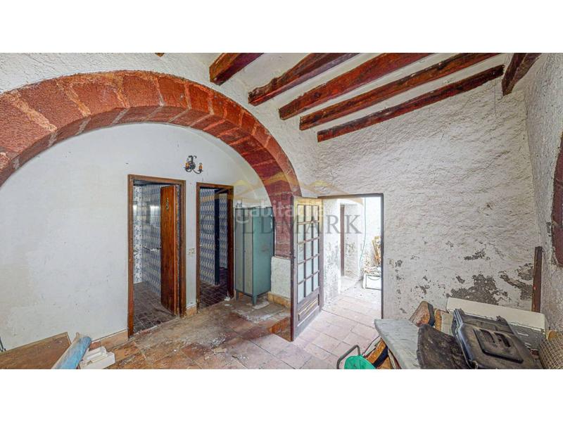 Foto 6ab80cbb-354c-4db1-9da4-7e8db2fb6d16. Masía en san andreu de la barca 36 masia en venta en Corbera de Llobregat