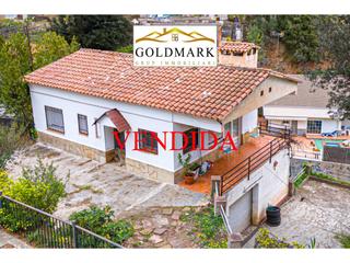 Haus in Font del ferro 28. Casa en venta en corbera de baix