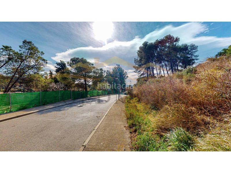 Foto 0128cbb9-f49d-4842-9ab4-773d42d64b58. Terreno residencial en can bosch 101 solar en venta en Sant Muçcastellnoucan mir en Rubí