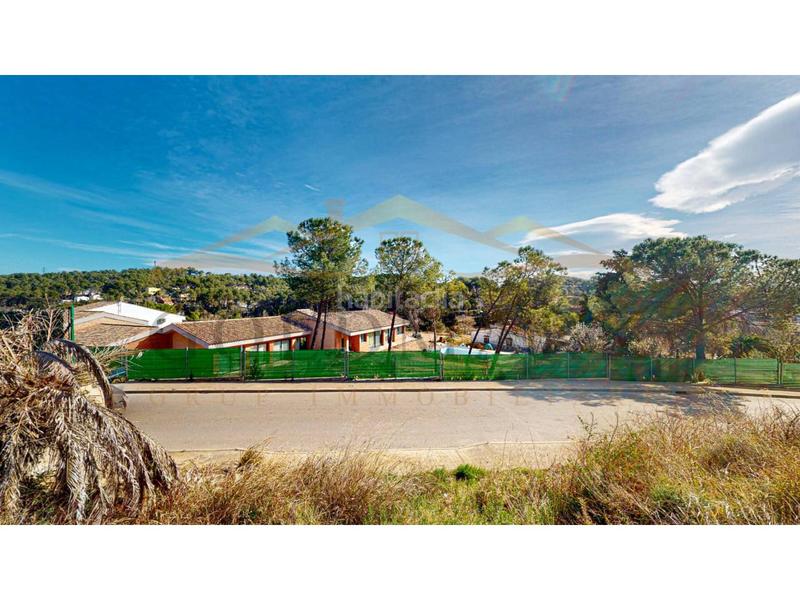 Foto b3c67ebb-1b28-44a6-9f78-474130c4ce6c. Terreno residencial en can bosch 101 solar en venta en Sant Muçcastellnoucan mir en Rubí