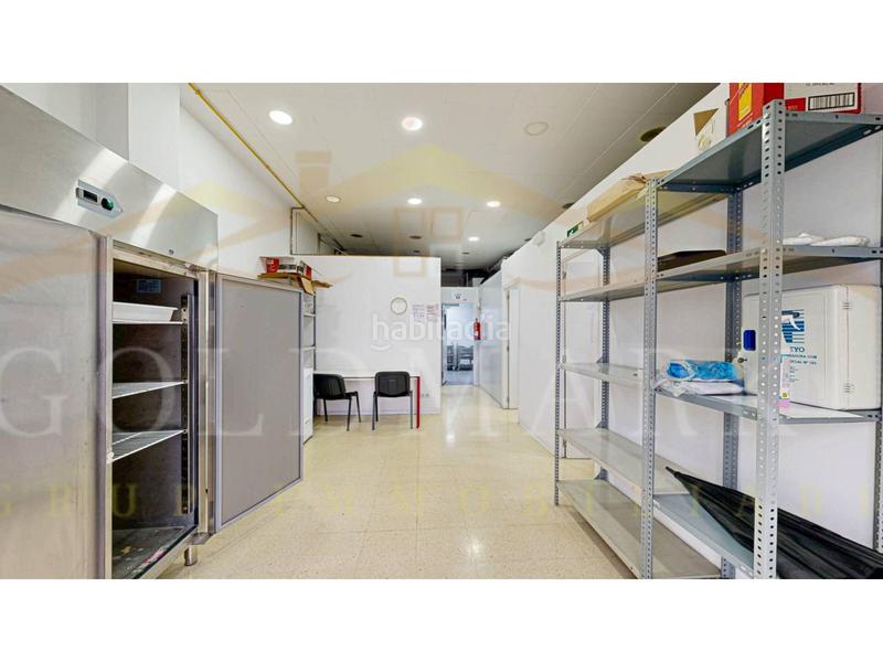 Foto 136f769f-ee96-4ab1-9324-bec92e1a4f64. Pas-de-porte local commercial dans blasco ibáñez 4 dans Ripollet