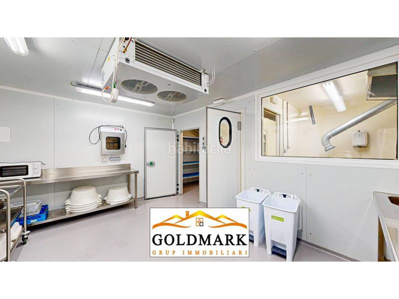 Foto 7356b592-7d5e-4daf-94b9-e93b460fc1e9. Pas-de-porte local commercial dans blasco ibáñez 4 dans Ripollet