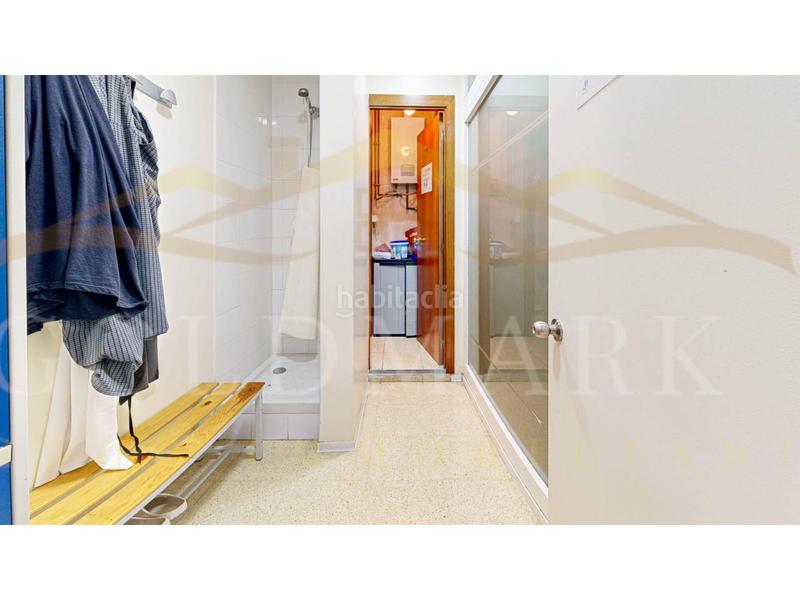 Foto d79665a9-524f-4709-8ace-154aec50bc54. Traspàs local comercial a blasco ibáñez 4 a Can Tiana Ripollet