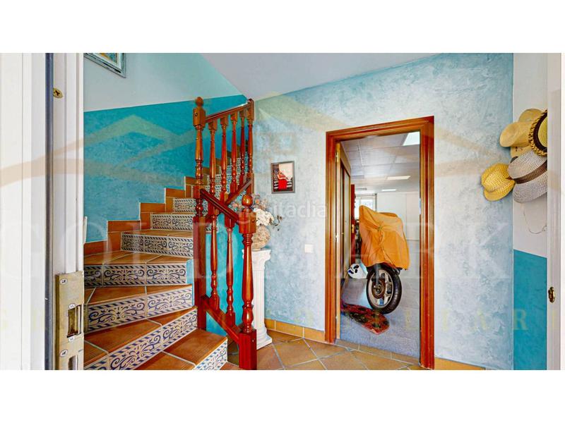 Foto 1c3629f8-fd6f-4e57-88e6-e6a0ce6ff9cd. Casa adossada a lleó 28 a Ca n´Oriol Rubí