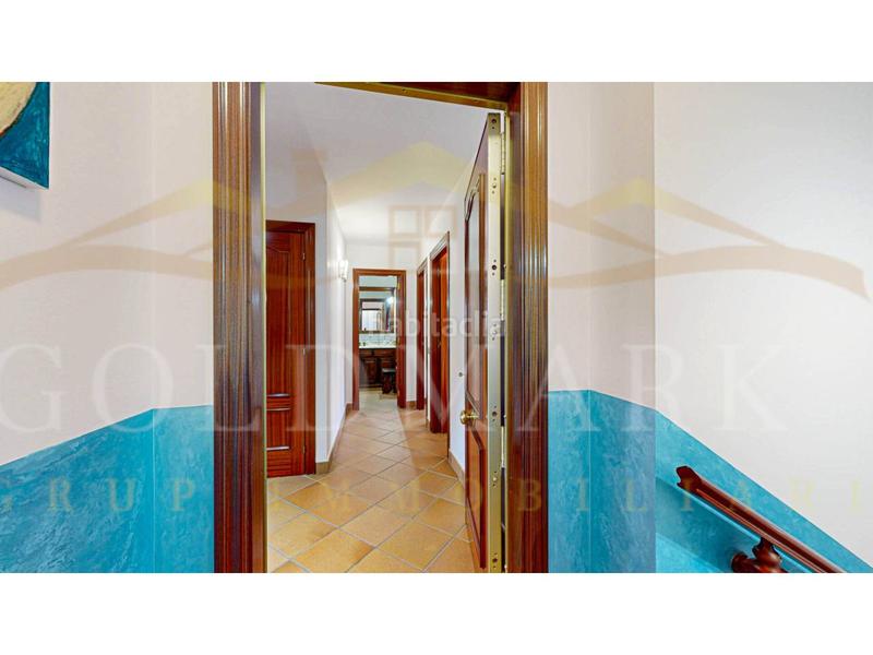 Foto 2d1380f5-a6f9-4e35-bf3f-9a9ce3c39835. Casa adossada a lleó 28 a Ca n´Oriol Rubí