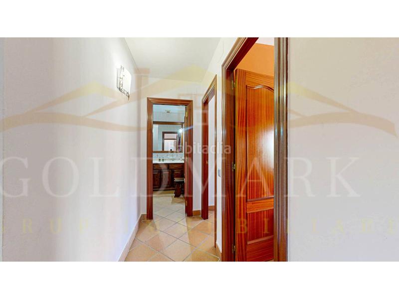 Foto 3b75b1ec-fe13-4991-808a-68a7380af82a. Casa adossada a lleó 28 a Ca n´Oriol Rubí