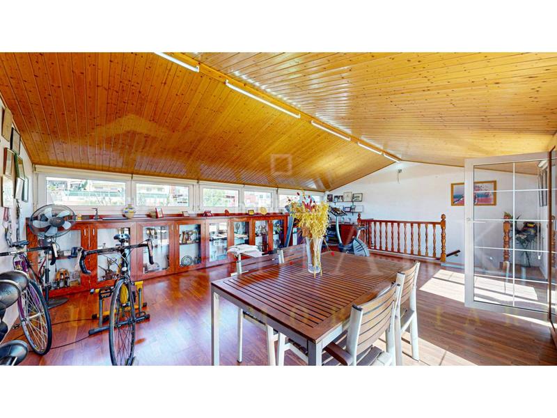 Foto 5cce73d3-3257-44da-8168-76c386019d03. Casa adossada a lleó 28 a Ca n´Oriol Rubí