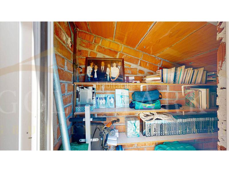 Foto 7d88a8b4-8892-43ea-88c7-9fc776e41e2f. Casa adossada a lleó 28 a Ca n´Oriol Rubí