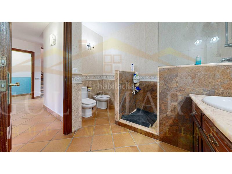 Foto 89e16729-169c-44b5-9dfe-9208e9a1f195. Casa adossada a lleó 28 a Ca n´Oriol Rubí