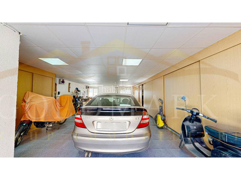 Foto 9780897b-2331-4e40-ba86-46e72f0b8cd6. Casa adossada a lleó 28 a Ca n´Oriol Rubí