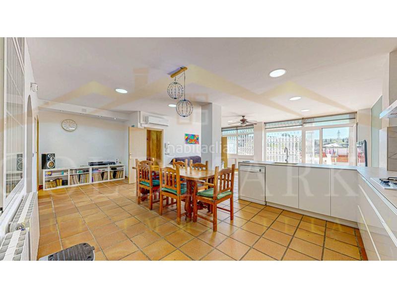 Foto a776bff8-4cc9-4f02-a8ad-9308acf907e1. Casa adossada a lleó 28 a Ca n´Oriol Rubí