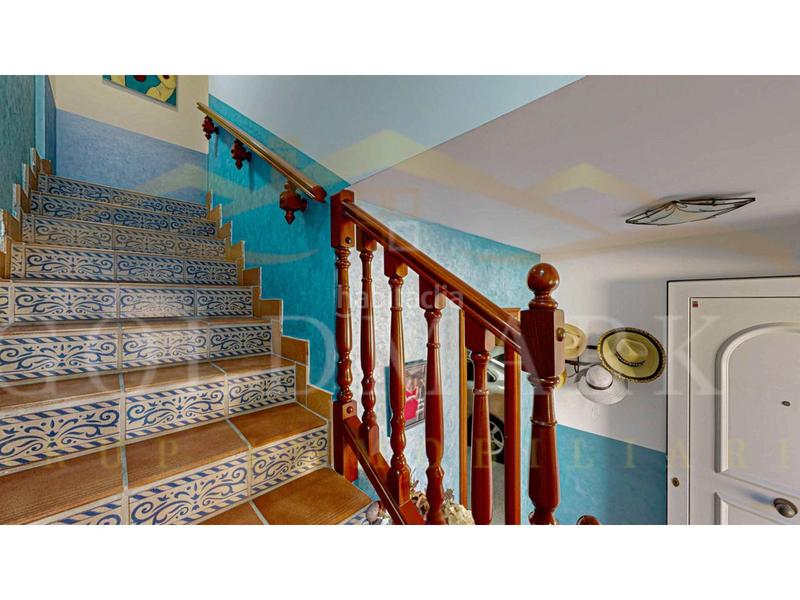 Foto b66f4123-da99-4e54-8f9b-2efa01f0d894. Casa adossada a lleó 28 a Ca n´Oriol Rubí