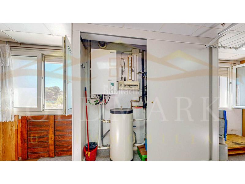 Foto d65cb2e0-ce05-4dde-b8de-4b299104ef66. Casa adossada a lleó 28 a Ca n´Oriol Rubí