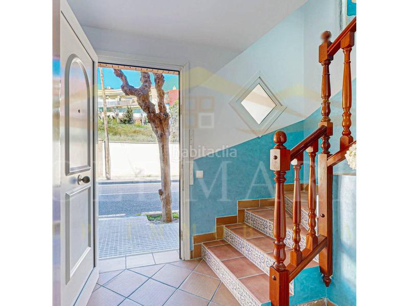 Foto dc2b70ce-f10b-4885-86d9-4018a5277da1. Casa adossada a lleó 28 a Ca n´Oriol Rubí